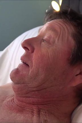 Lucky Bastard Hooks up with Sex Mad Hotwife