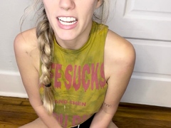 Amateur Blonde Teen Plays Solo with Toy Webcam Porn