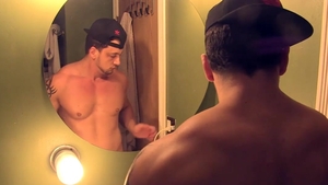 AmericanMuscleHunks - Muscled Joey D