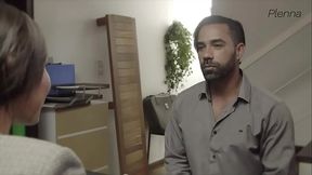 A morena deliciosa n&atilde_o resistiu e caiu de boca do preso na cadeia - Carol F&ecirc_nix e Oscar Luz