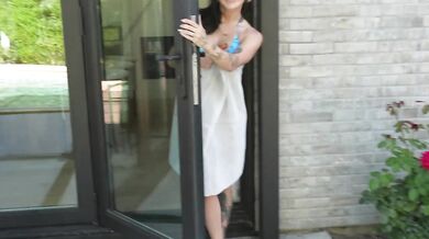 My boss fucked me raw missionary style with her big tits