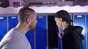 il baise son colocataire a la salle de sport - ultimate room-mate - partie 1 - gaysight.com