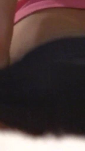 Horny 20yo Babe Teases the Cam and Shows off Her Perfect Ass
