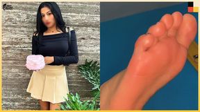 Cereza - 23 Years Old - Latina Foot Modeling - Girl Next Door Feet - Amateur Feet - Real Life Foot Fetish copy