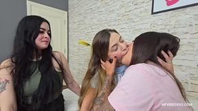 THREE FANTASTIC GIRLS KISSING - VOL #226 - BRUNA GALLI, BIANCA and ISADORA KAY - NEW MF - SEP 2024 - CLIP 02