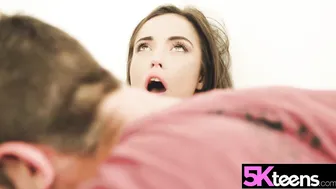 Anastasia Brokelyn Squirts Wildly on Juan's Thick Cock