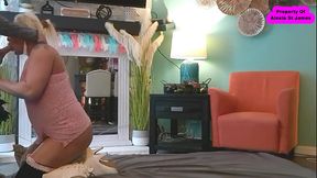 Just married white dick pumping me