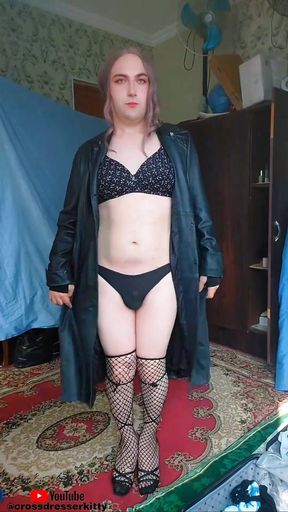 Cool Gay Mtf Crossdresser in Bikini