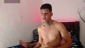 Big Cock Fucks Ryan & Feeds Him Cum П��🍆😈💦🤤