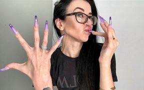 Finger Snapping and Sucking, Long Nails and Long Fingers