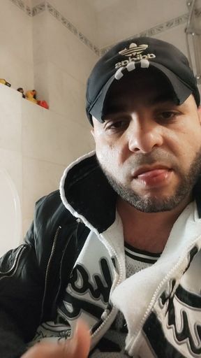 Dirty Play in the Bathroom, Sox and Feets