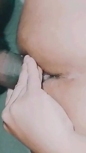 Anal Sex with Cumshot in the Ass