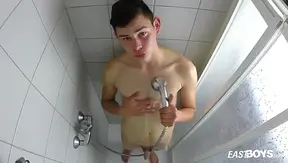 Roger Cosbys Steaming Locker Room Debut — Wet Skin Hard Lust – HotGayScene 18+