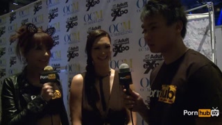 PornhubTV Holly Michaels Interview at 2014 AVN Awards