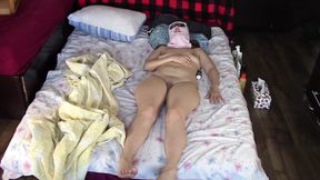 Amateur wife gives me a handjob until I cum. Hot amateur couple foreplay in the bedroom.