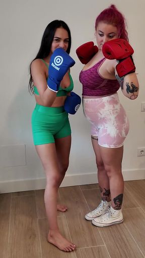 4K Female Boxing Fighter Tits Bouncing Punching Each Other