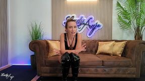 German Domina humiliates submissive schlave with ass worship and cum countdown