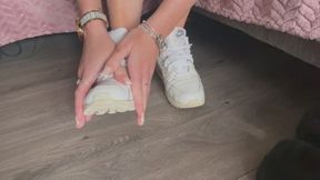 White air max 90 sneaker JOI and shoe play