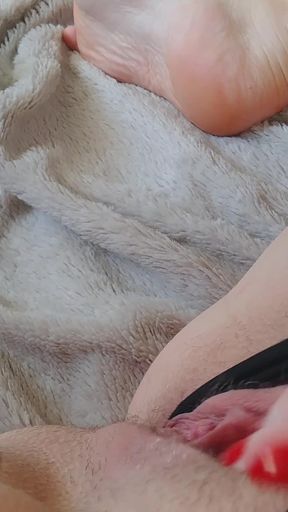 Masturbate and intense orgasm