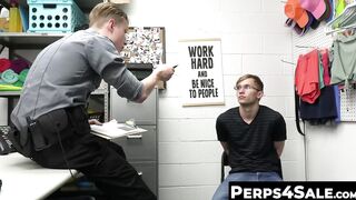 Perps4Sale.com - Homo perp Darron Bluu dominated by sweet officer Cole Church