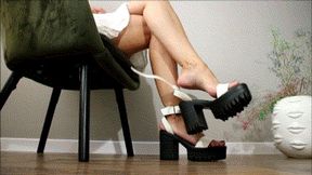 Dangling platform shoes AVI