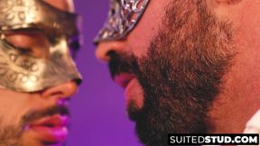 Masked Mael Hunter and Mathieu De Lyon breed raw and vocal