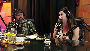 Casal cuckold e hotwife: O que ele curte mesmo, &eacute_ ver sua esposa sentir prazer! | PodTrocar T01EP35