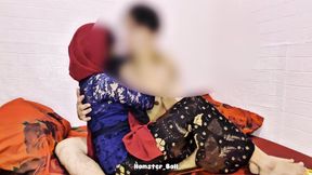 Viral! Cheating Neighbor MILF After Coming Home From Friend&#039;s Wedding