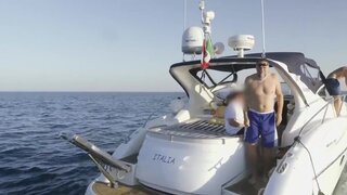 Old bitch gets fucked on a boat and it is HOT AND HEAVY