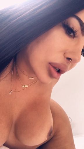 Dildo Play Time with Lela Star