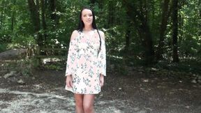 ”Carolina, 30, ignites the forest!”