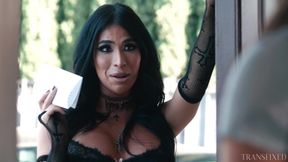 Avery Lust And Chanel Camryn In Hot Vixen Ts Fucks Cis