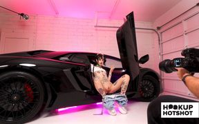 Bts - Cc Doll Shows off Her Tatted Body in an Urban Outfit!