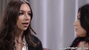 Gorgeous April Olsen teaches Mona Azar how to pleasure her clit