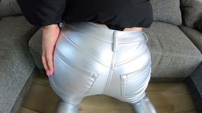 milfycalla very shiny leggins and a lot of cum on new puffy downjacket 171