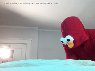 Elmo Screws Trans in Chastity