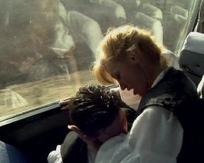 This French Babe Got Anal Fucked in Bus