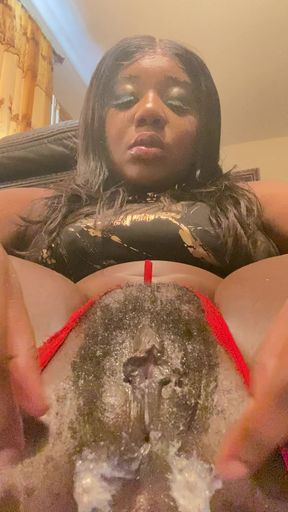 The Wealthy Black Lonely HouseWife