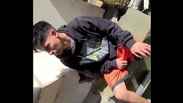 Vamos a la terraza y tengamos sexo