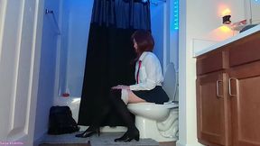 uraraka ochako peeing [voyeur] and uraraka ochako in pantyhose peeing [voyeur]