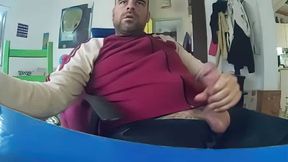 Big-Cock Bear Masturbating on Webcam