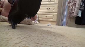 Shaved Cunt Machine-fucked Raw - Stockings & Heels Floor View POV