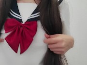 乳首マッサージで大声でうめき声 （甘い日本のティーン）