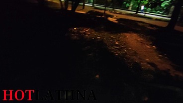 me folle a mi vecina en publico