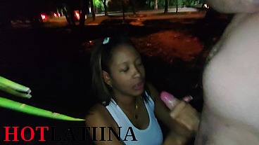 me folle a mi vecina en publico