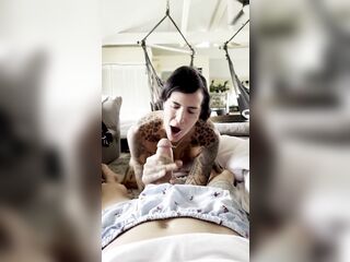 Bobbii Rose and Brooklyn Roberts in Rise & Shine