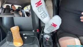 Milus Slinger Lets Round Matt Eats His Sweat-Doused Feet