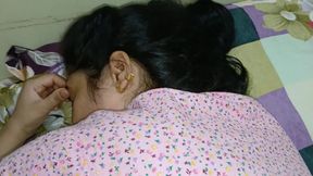 18 year old girlfriend my bedroom fucked in Indian Hindi video