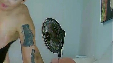 FINAL DE, PENSANDO QUE NADIE FILMA LE COJE EL CULO SIN PARAR , LA PUTA GRITA QUE SE LA META MAS ADENTRO Y SE LO COJA MAS FUERTE , SE CHORREA DE TANTO ACABAR COMO LOCA