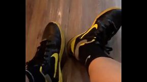 Tenis ficando suad&atilde_o na academia pros slave